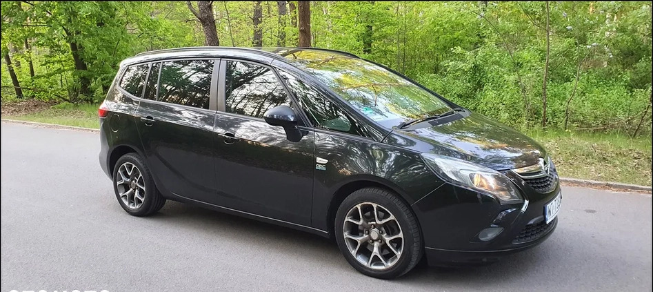 Opel Zafira cena 29800 przebieg: 178000, rok produkcji 2012 z Warszawa małe 67